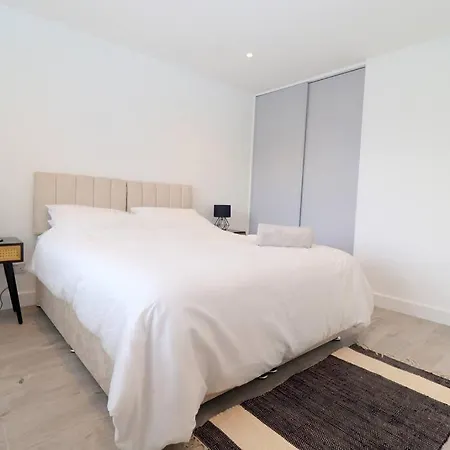 Luxury Apartment 5 Mins To Luton Airport Sleeps 4 Esterno foto